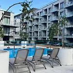 Nadmorskie Tarasy Sorrento Z Garazem,basen, Sauna,jacuzzi * Kolobrzeg