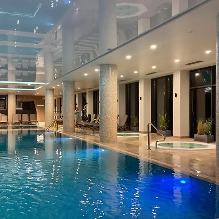 Апартаменти Nadmorskie Tarasy Sorrento Z Garazem,basen, Sauna,jacuzzi