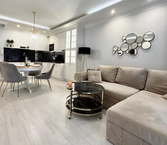 Nadmorskie Tarasy Sorrento Z Garazem,basen, Sauna,jacuzzi * Kołobrzeg