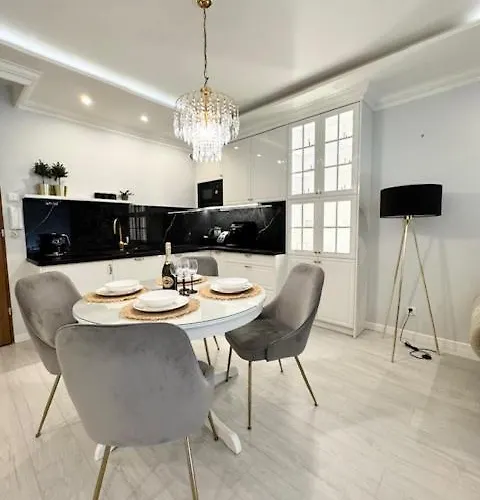 Nadmorskie Tarasy Sorrento Z Garazem,basen, Sauna,jacuzzi Lejlighed *