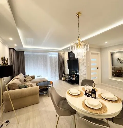 Nadmorskie Tarasy Sorrento Z Garazem,basen, Sauna,jacuzzi Kołobrzeg