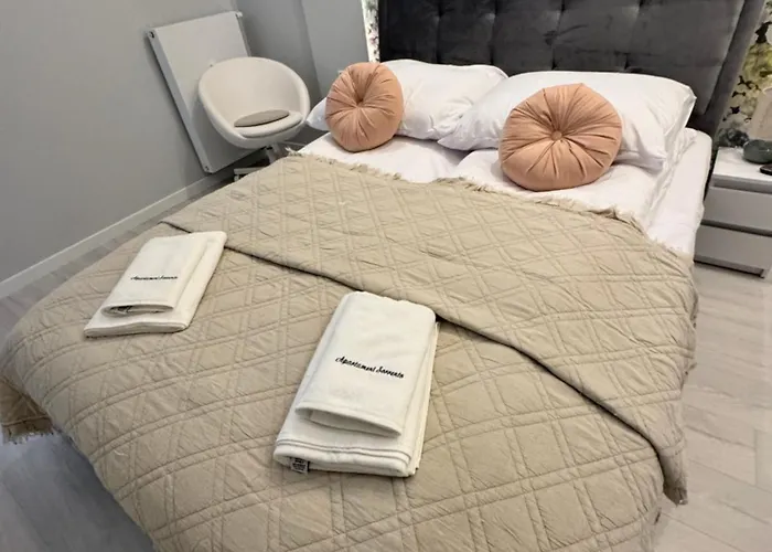 Lejlighed Nadmorskie Tarasy Sorrento Z Garazem,basen, Sauna,jacuzzi Kołobrzeg